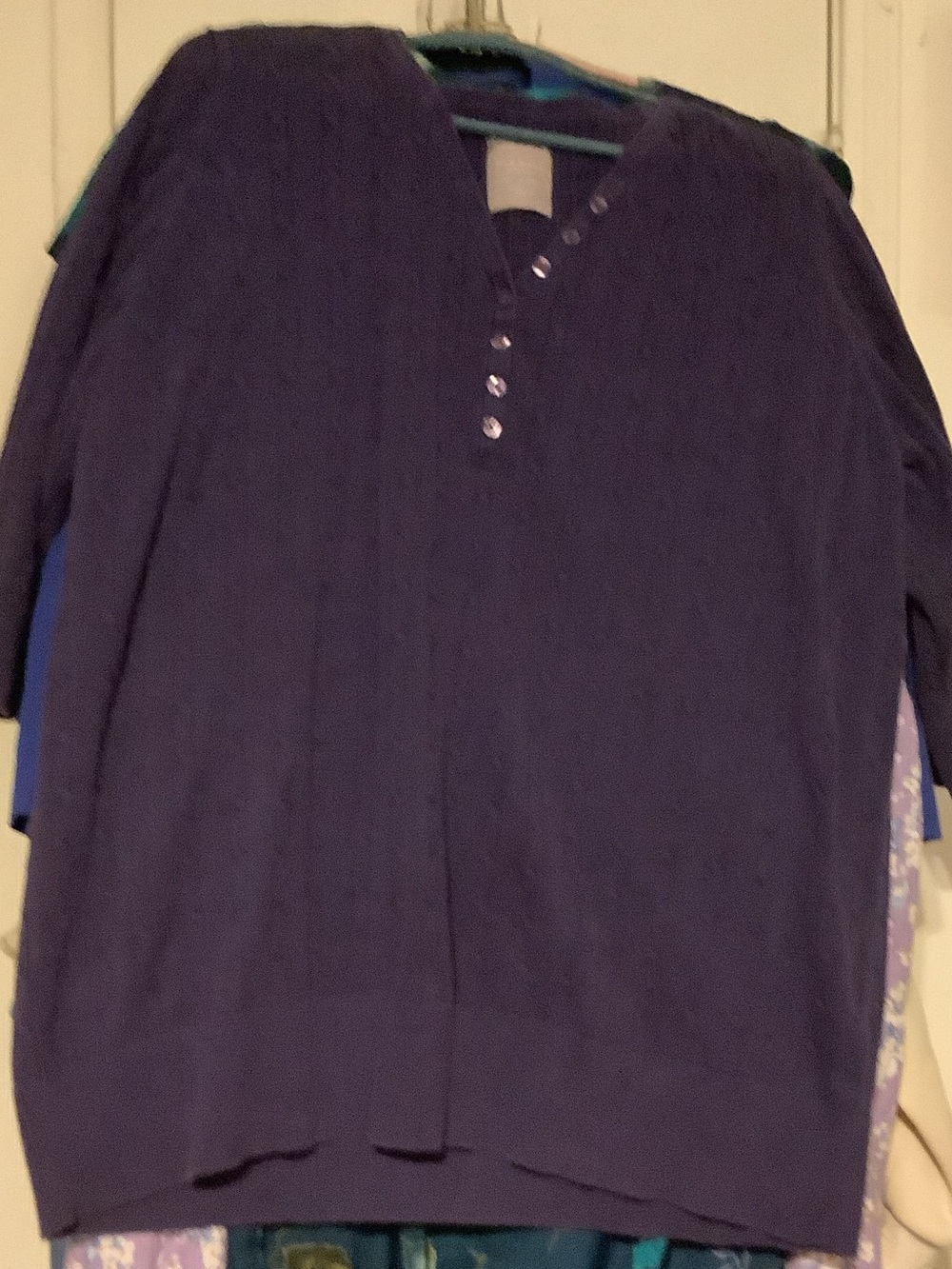Old Navy women’s Purple V-Neck Henley Sweater